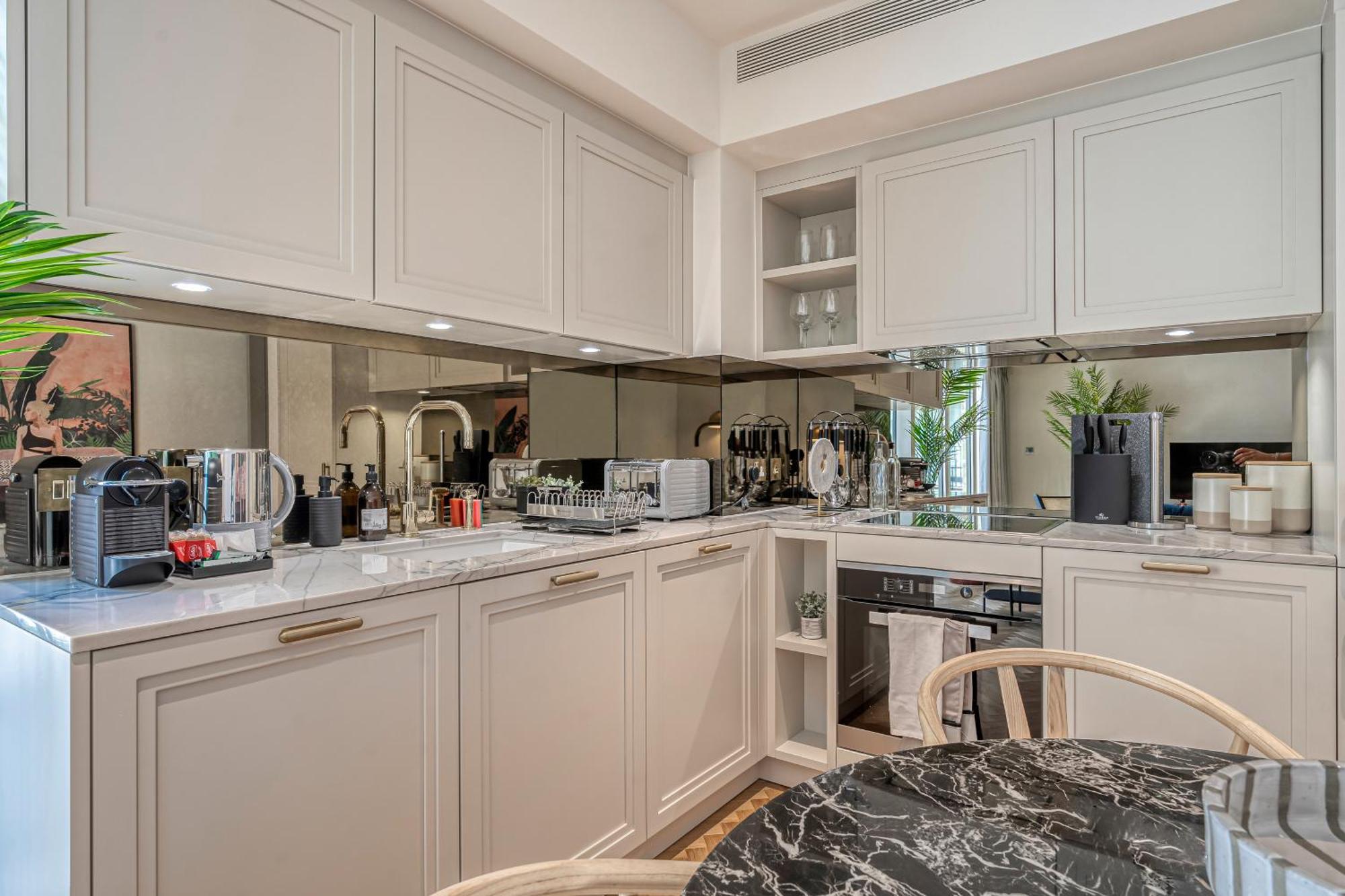 Appartamento Luxury Flats Near Big Ben And London Eye Esterno foto