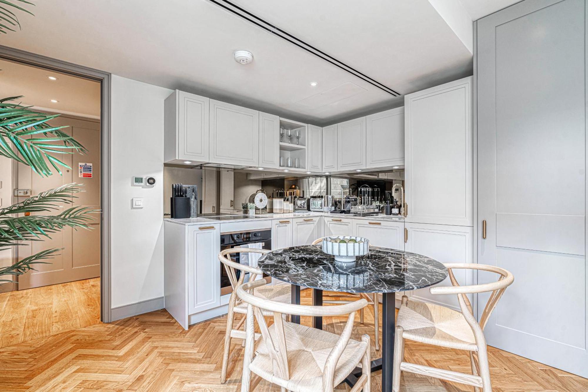 Appartamento Luxury Flats Near Big Ben And London Eye Esterno foto